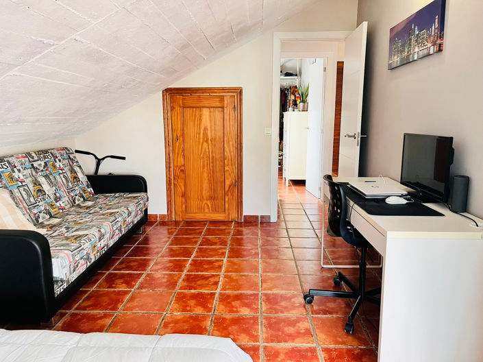 Image No.8-2 Bed Penthouse for sale