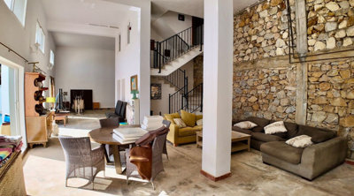 property9532a678ce23012604c80752e3f6c4c59f2