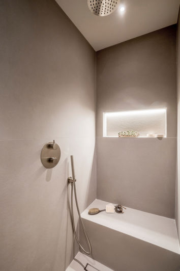 Image No.28-3 Bed Property for sale