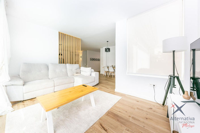 Image No.15-4 Bed Property for sale