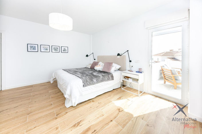 Image No.32-4 Bed Property for sale