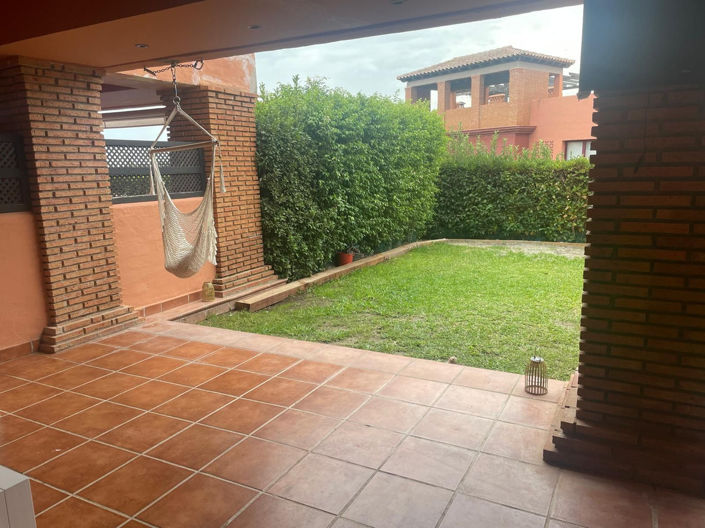 Image No.4-2 Bed Property for sale