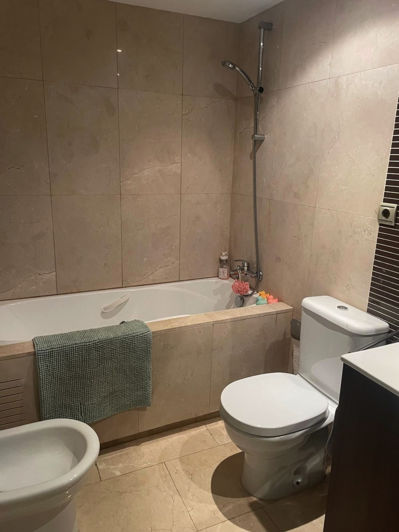 Image No.9-2 Bed Property for sale