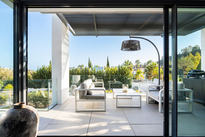 Image No.22-2 Bed Property for sale