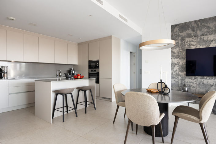 Image No.5-2 Bed Property for sale