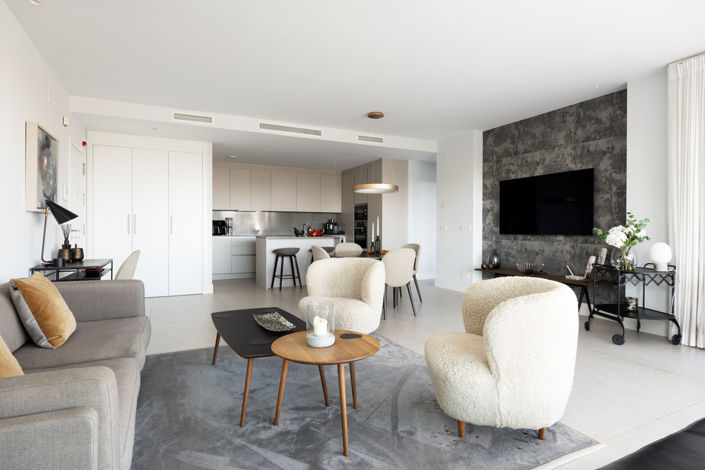 Image No.7-2 Bed Property for sale