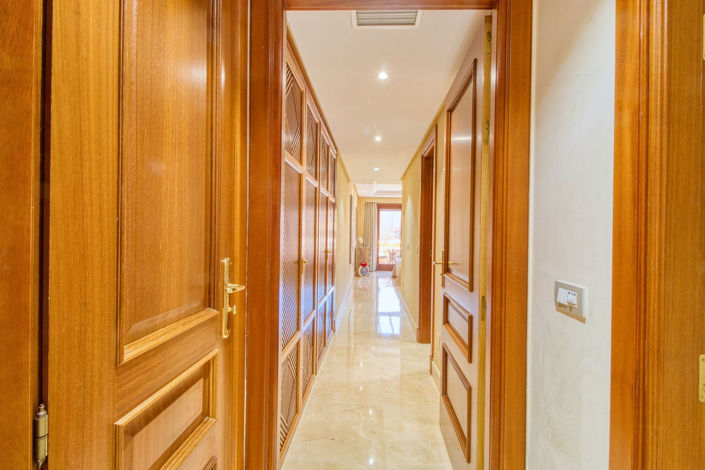 Image No.18-2 Bed Property for sale