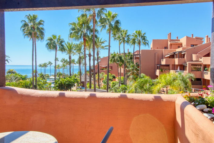 Image No.2-2 Bed Property for sale