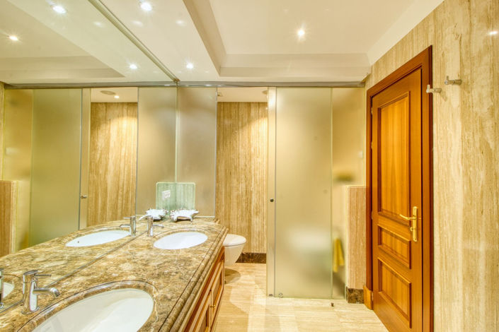 Image No.25-2 Bed Property for sale