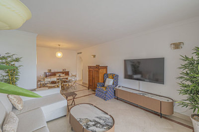 property1023e9d0ee9c54f9eaafb7bf3133bd27b287