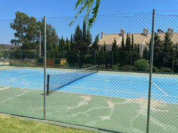 property768ef656f6ee64208d8696a62e3520a80d9