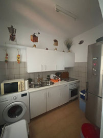 property768b03672ea1c003353dc52978be8ae6ade