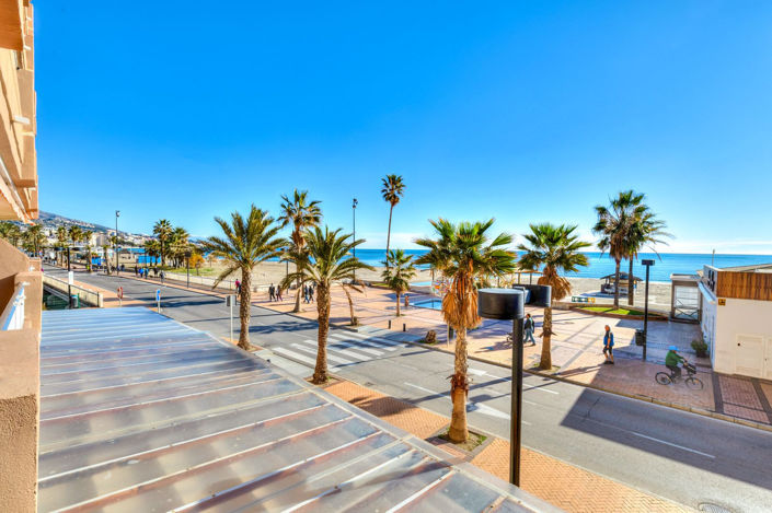 Image No.13-1 Bed Property for sale