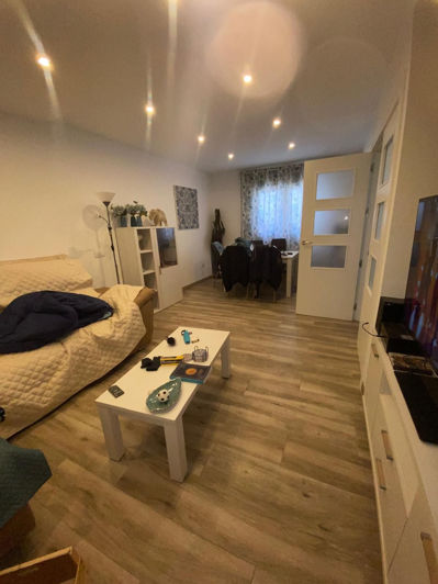 Image No.19-3 Bed Property for sale