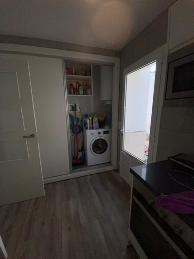 Image No.27-3 Bed Property for sale