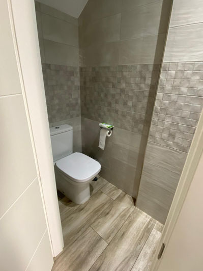 Image No.30-3 Bed Property for sale