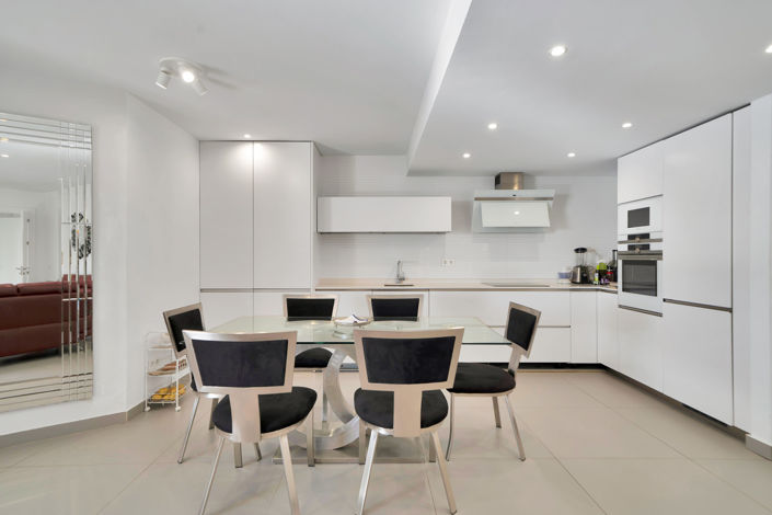 Image No.34-2 Bed Property for sale