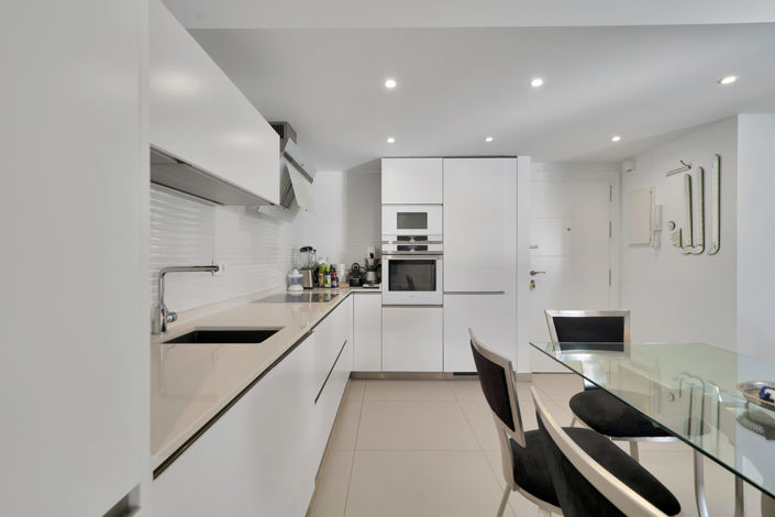 Image No.38-2 Bed Property for sale