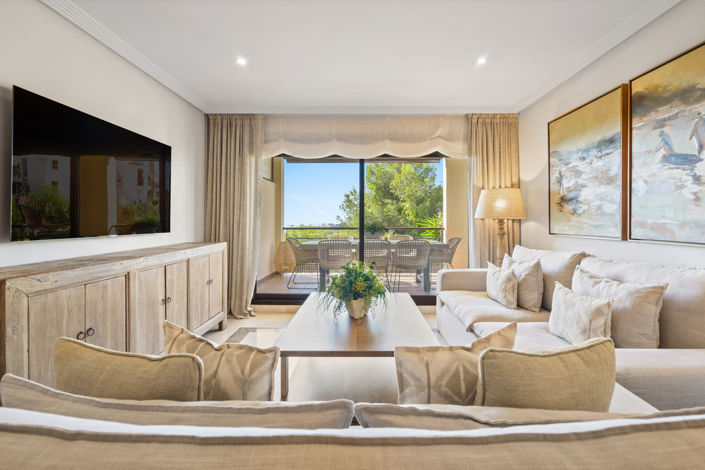 Image No.2-3 Bed Property for sale