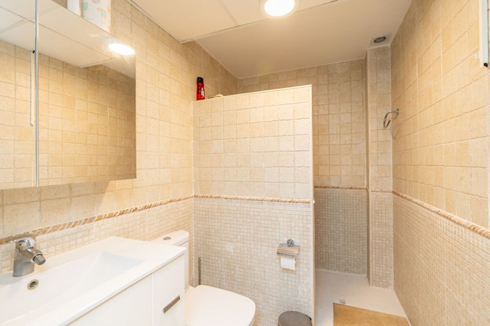 Image No.11-3 Bed Property for sale