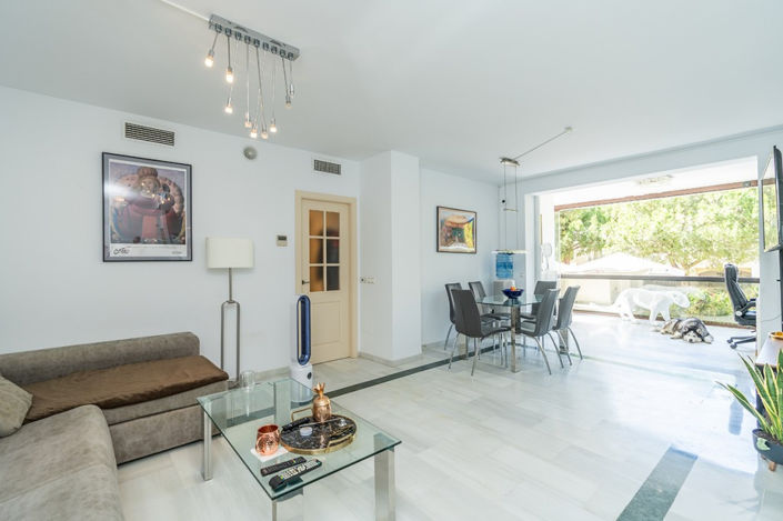 Image No.4-3 Bed Property for sale