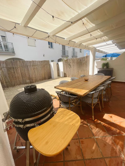 Image No.32-3 Bed Townhouse for sale