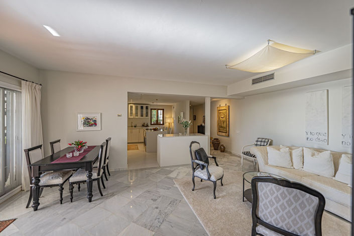 Image No.26-2 Bed Property for sale