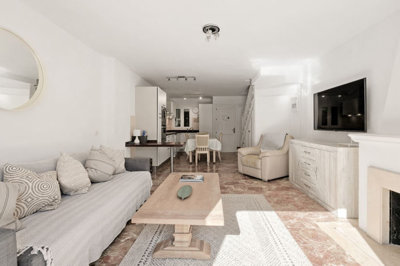 property86144c36bbd3b3584c61c399b33aa37c79a