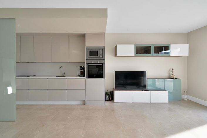 Image No.31-2 Bed Property for sale