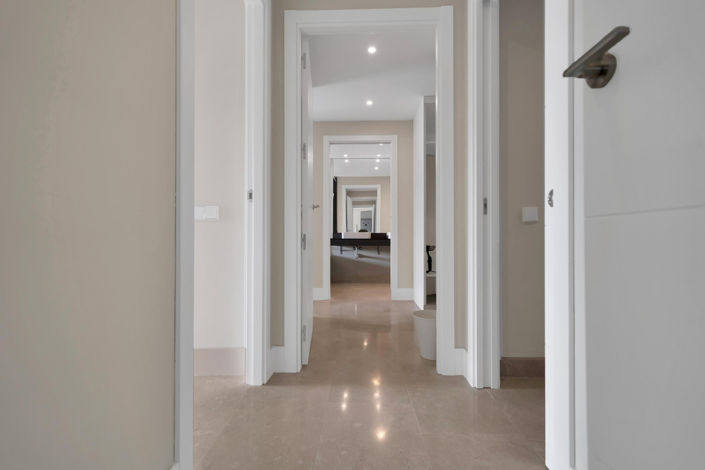 Image No.41-2 Bed Property for sale