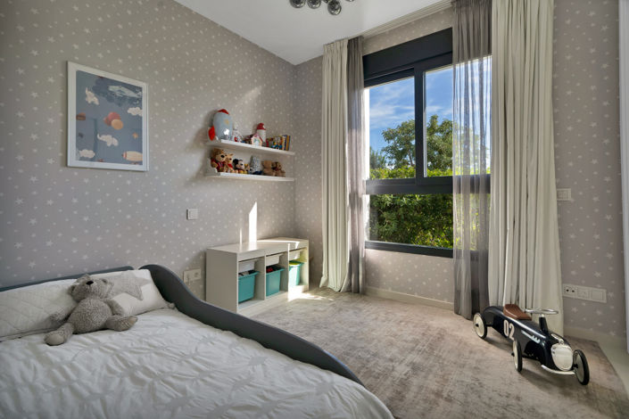 Image No.29-3 Bed Property for sale