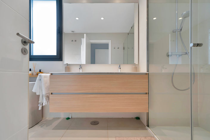 Image No.33-3 Bed Property for sale