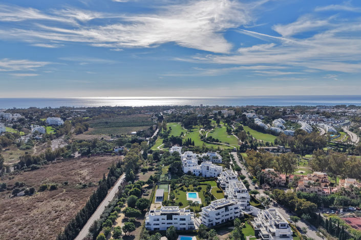 Image No.40-3 Bed Property for sale