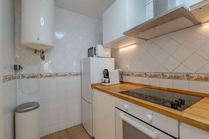 Image No.19-2 Bed Property for sale