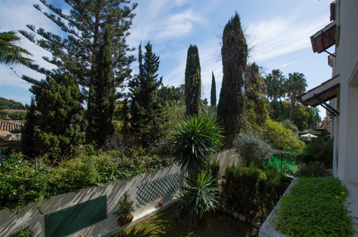 Image No.26-3 Bed Property for sale