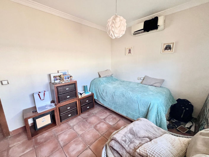 Image No.12-4 Bed Villa for sale