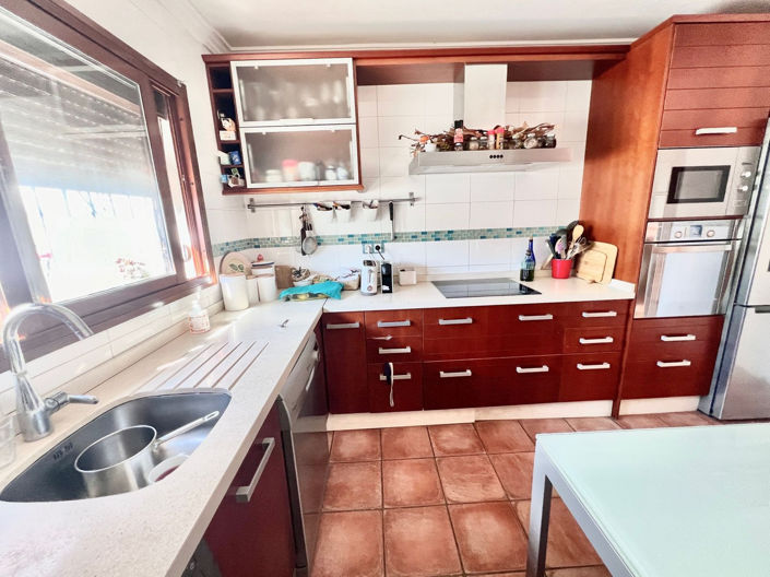 Image No.8-4 Bed Villa for sale