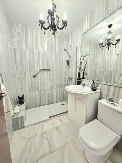 Image No.15-3 Bed Villa for sale