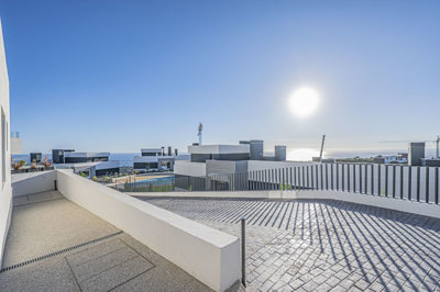 property1033d3e850f444db401ef7f0f258fc8e1e74