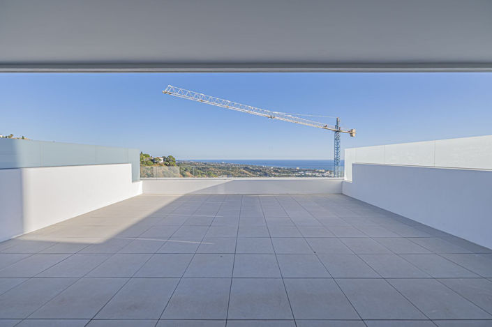 Image No.15-3 Bed Property for sale