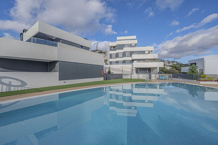 Image No.31-3 Bed Property for sale