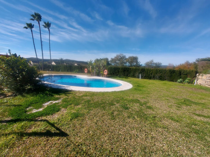 Image No.26-3 Bed Townhouse for sale