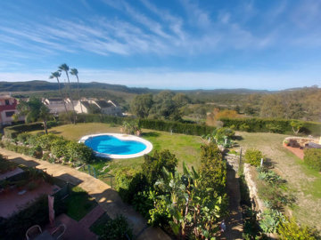 property104594be58a2ad988544ed6de987a3585241