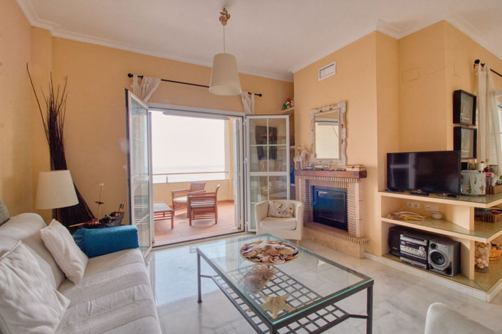 Image No.5-3 Bed Property for sale