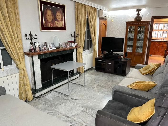 Image No.23-4 Bed Villa for sale