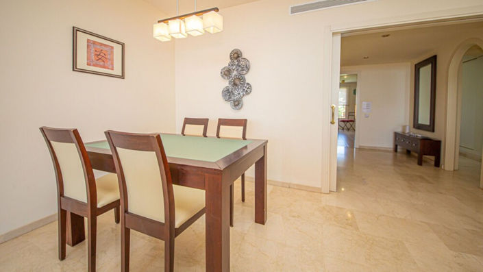 Image No.19-2 Bed Property for sale