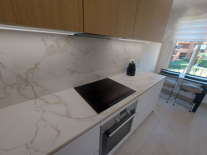 Image No.26-2 Bed Property for sale