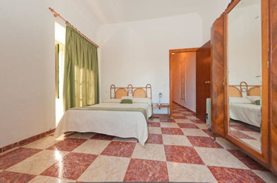 property888e593e3b26071be8019c195e81e4ac014