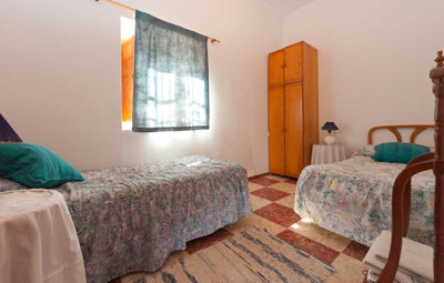 property88825de1a18f792e169ddcc4ba18b3ec4c0