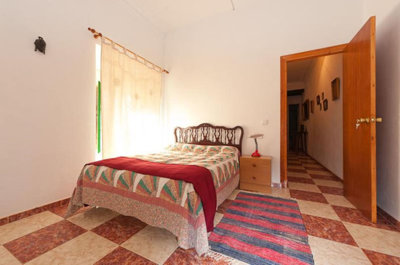 property888ea41dcc1ec28d06036e53f1b9e2dd7a3